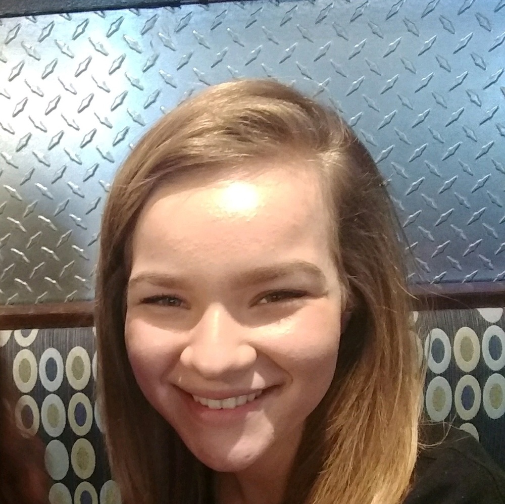 Meet your Posher, Kara